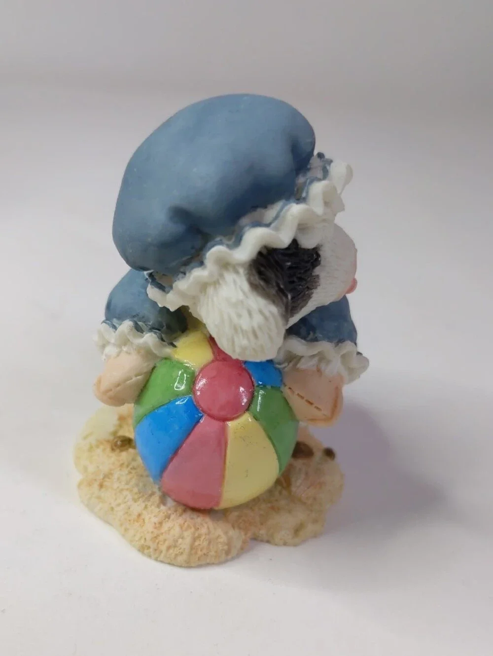 Vintage Enesco Mary’s Moo Moos AUGUST 'Moo And Me By The Sea' Figurine